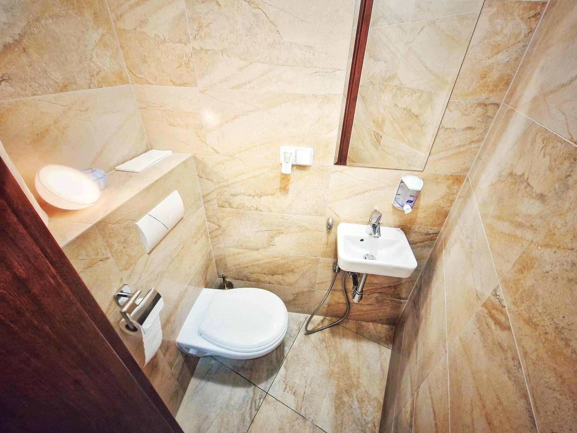 Summer Apartment Пжемысл Экстерьер фото